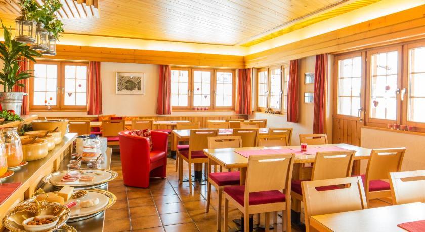 Familienhotel Garni Sporting Bettmeralp Exterior photo